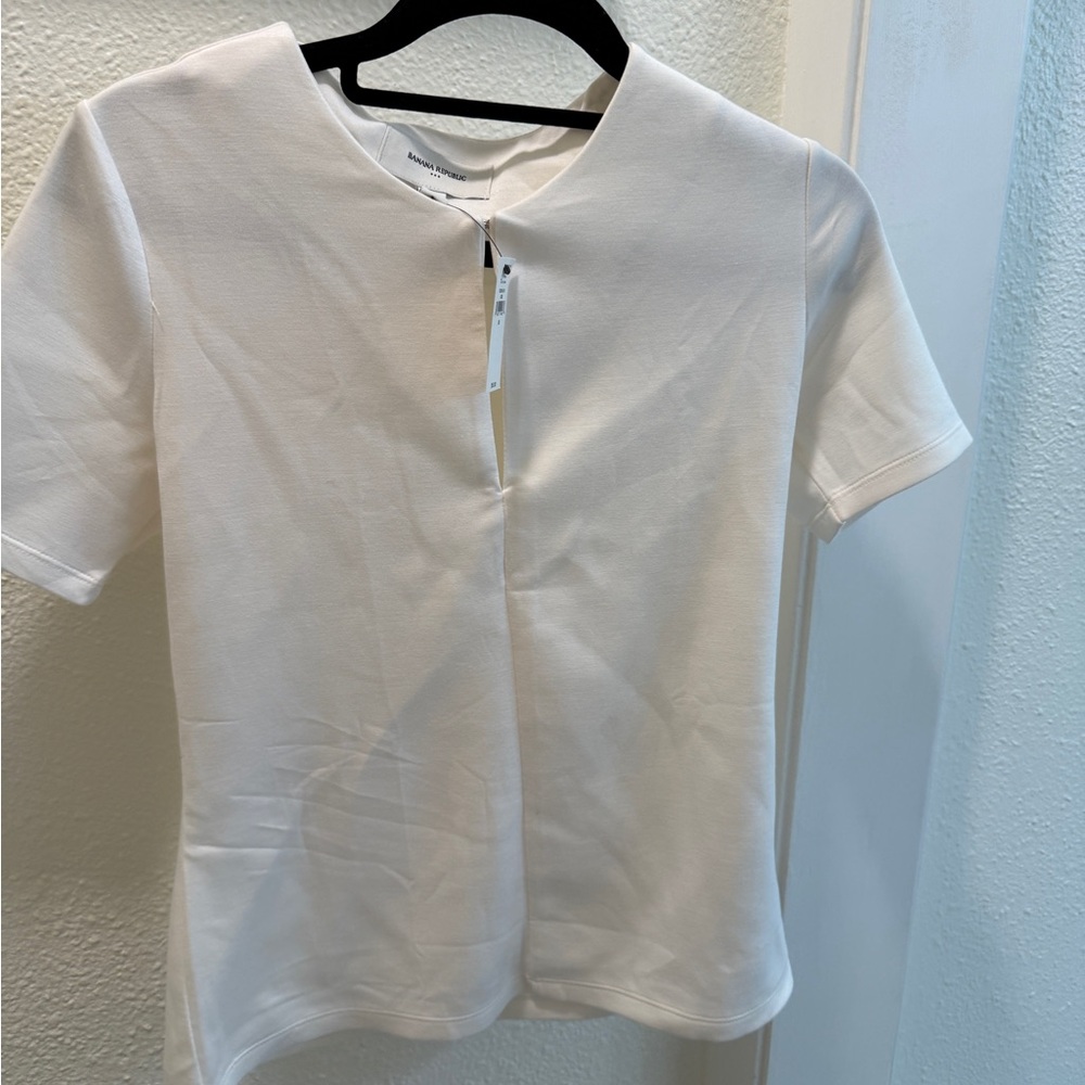 NWT Banana Republic White Short Sleeve Top